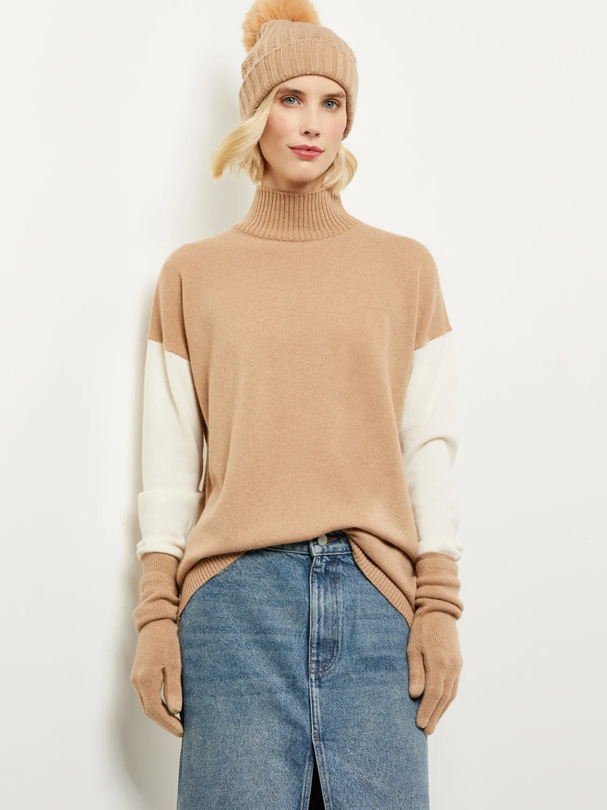 Tops & Tees|Misook Colorblock Cashmere Turtleneck Tunic Natural/Ivory