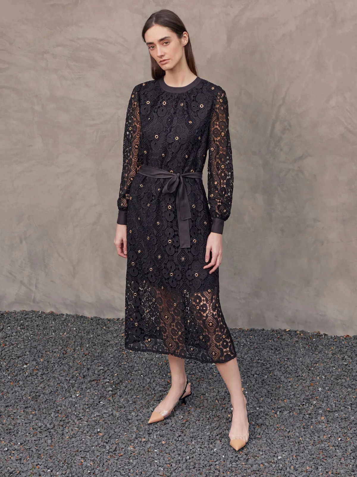 Dresses|Misook Gold Grommet Laced Shift Midi Dress Black