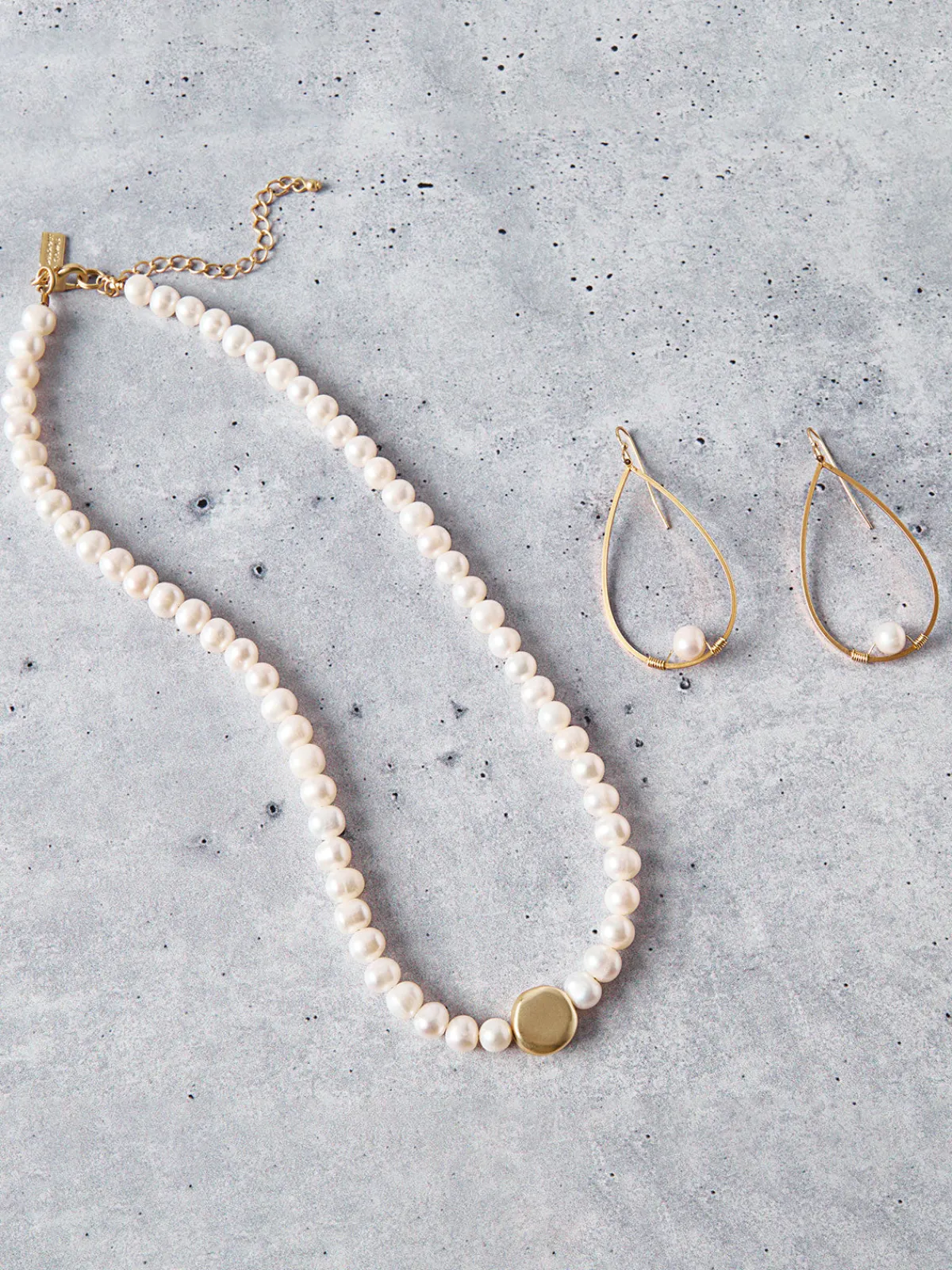 Accessories|Necklaces|Misook Handmade Gold Nugget Freshwater Pearl Necklace Gold/Pearl