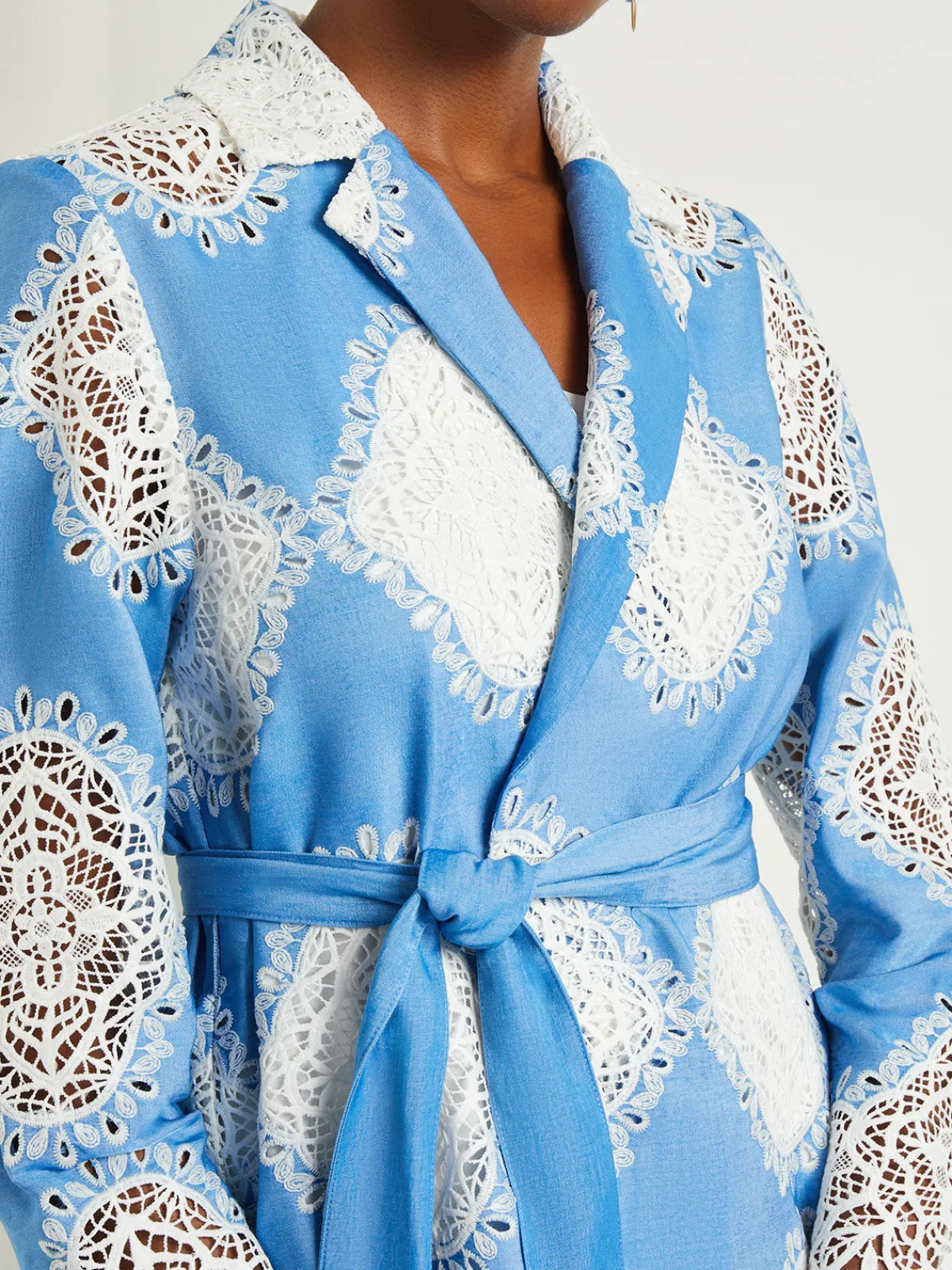 Jackets & Coats|Misook Heritage Fit Jacket - Lace Inset Novelty Woven AdriaticBlue/White