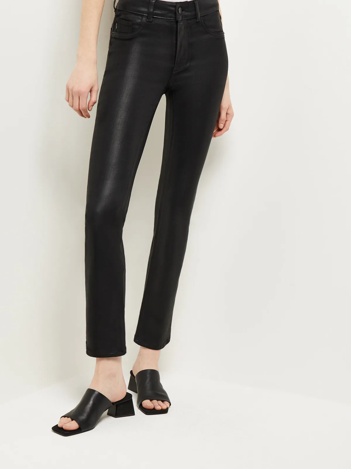 Pants & Shorts|Misook Mara Mid-Rise Straight Leg Ankle Jeans BlackCoated