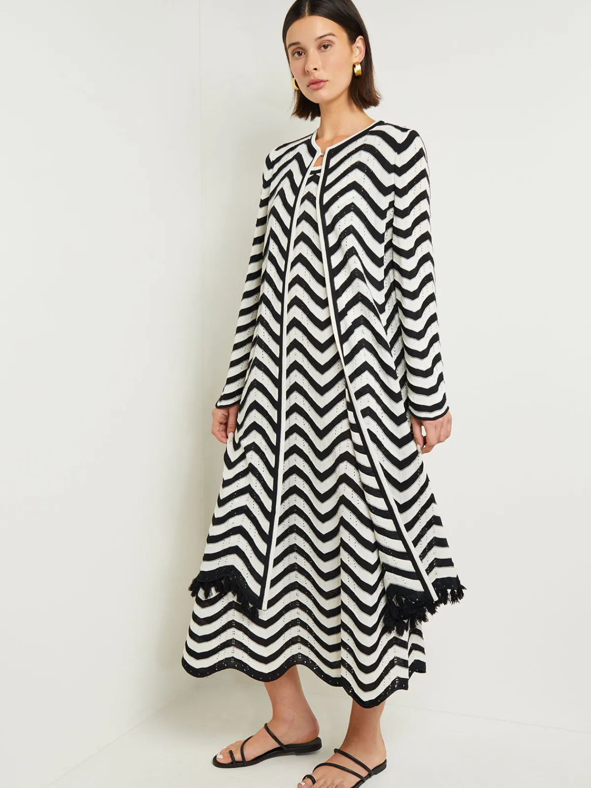 Dresses|Misook Midi Sheath Dress - Chevron Hem Intarsia Knit Black/White