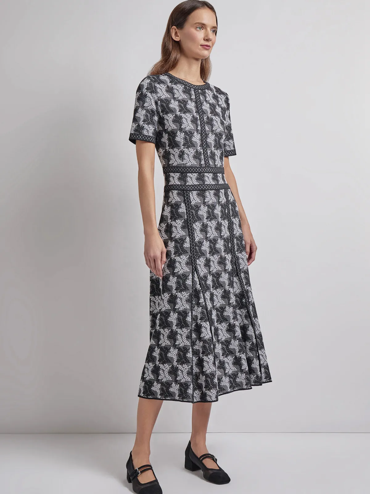 Dresses|Misook Modern Fit & Flare Intarsia Knit Dress Black/White