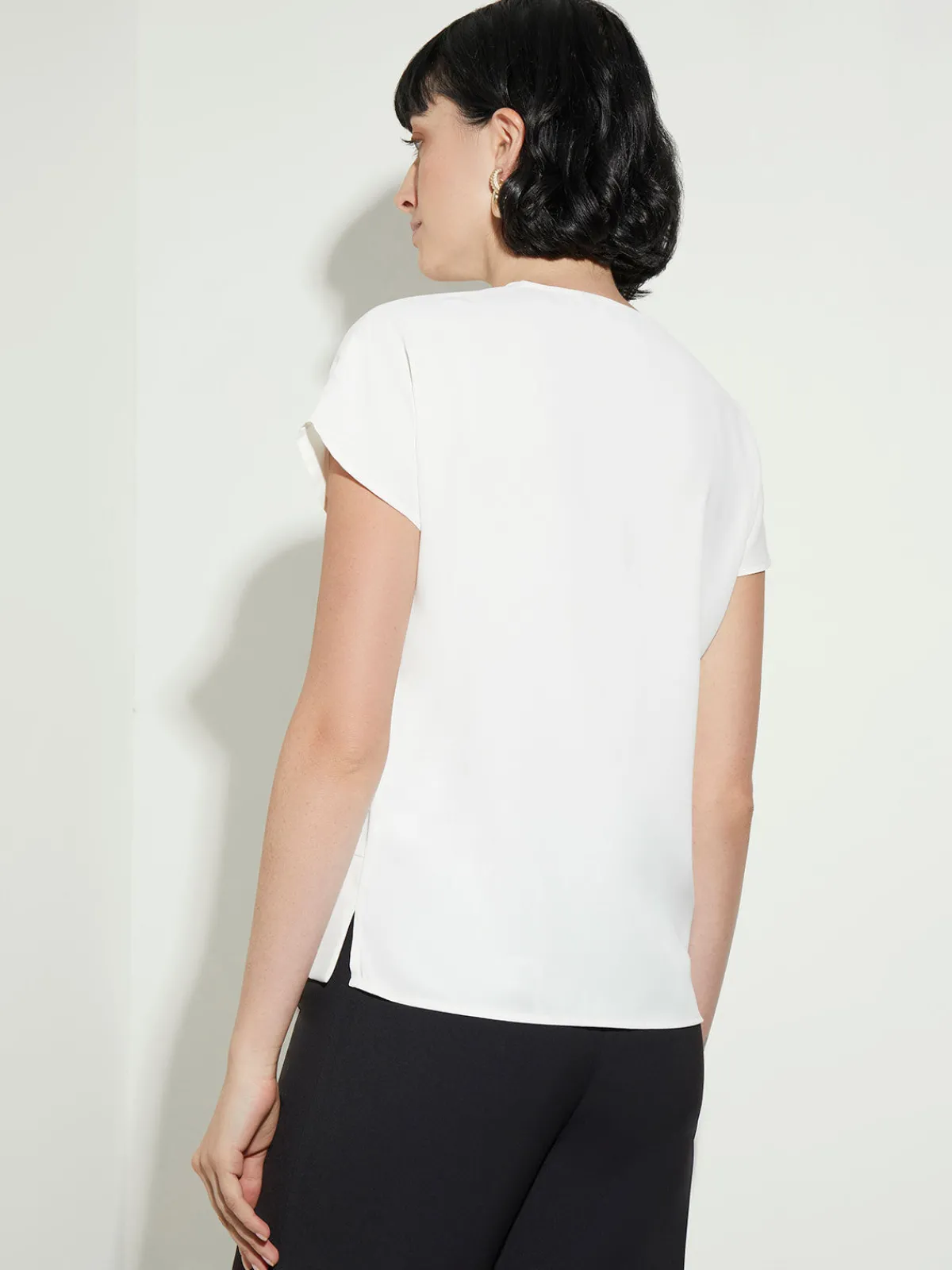 Blouses & Shirts|Tops & Tees|Misook Short Sleeve V-Neck Crepe de Chine Blouse White