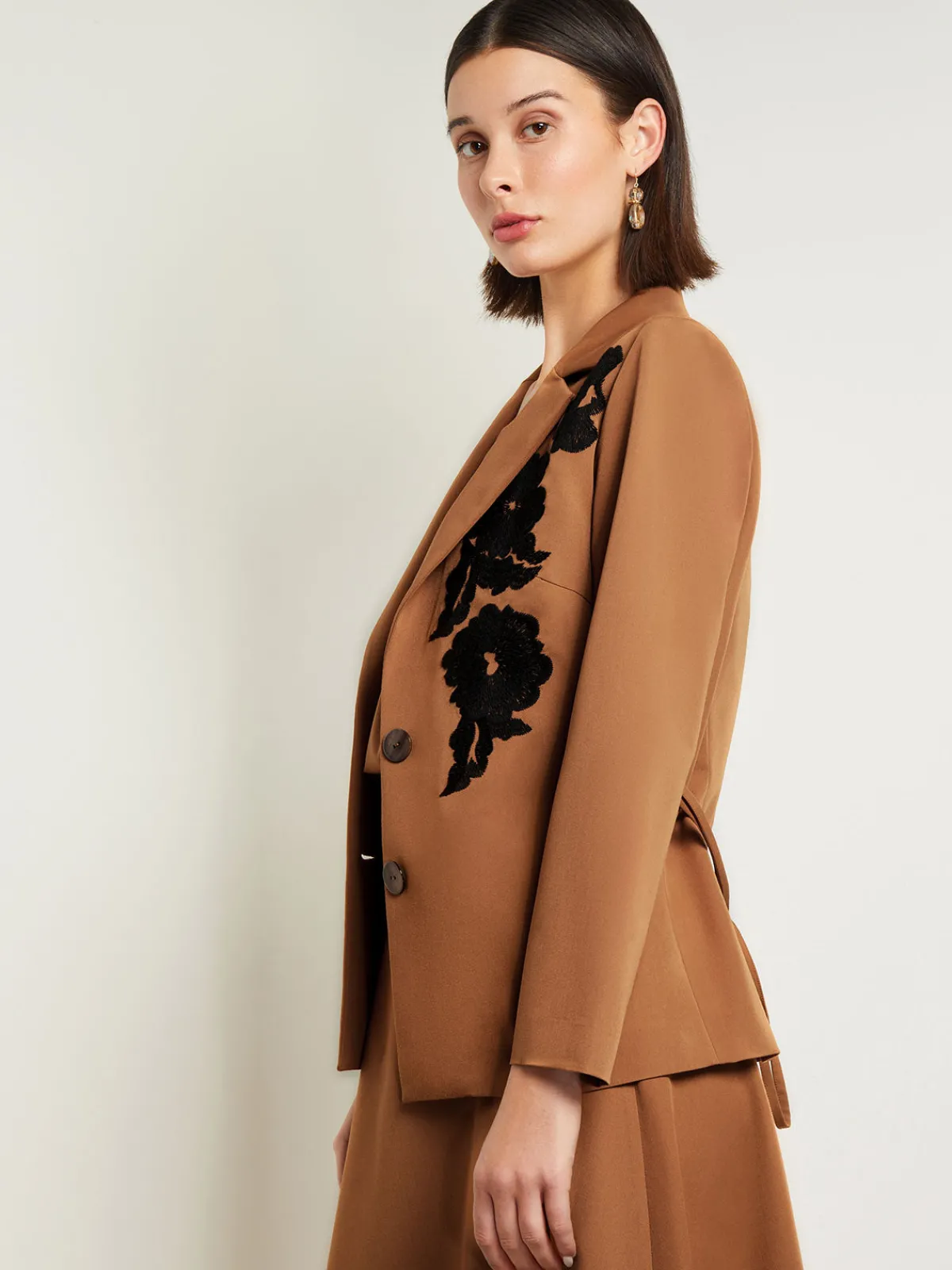 Jackets & Coats|Misook Tailored Fit Jacket - Embroidered Woven Twill Copper/Black