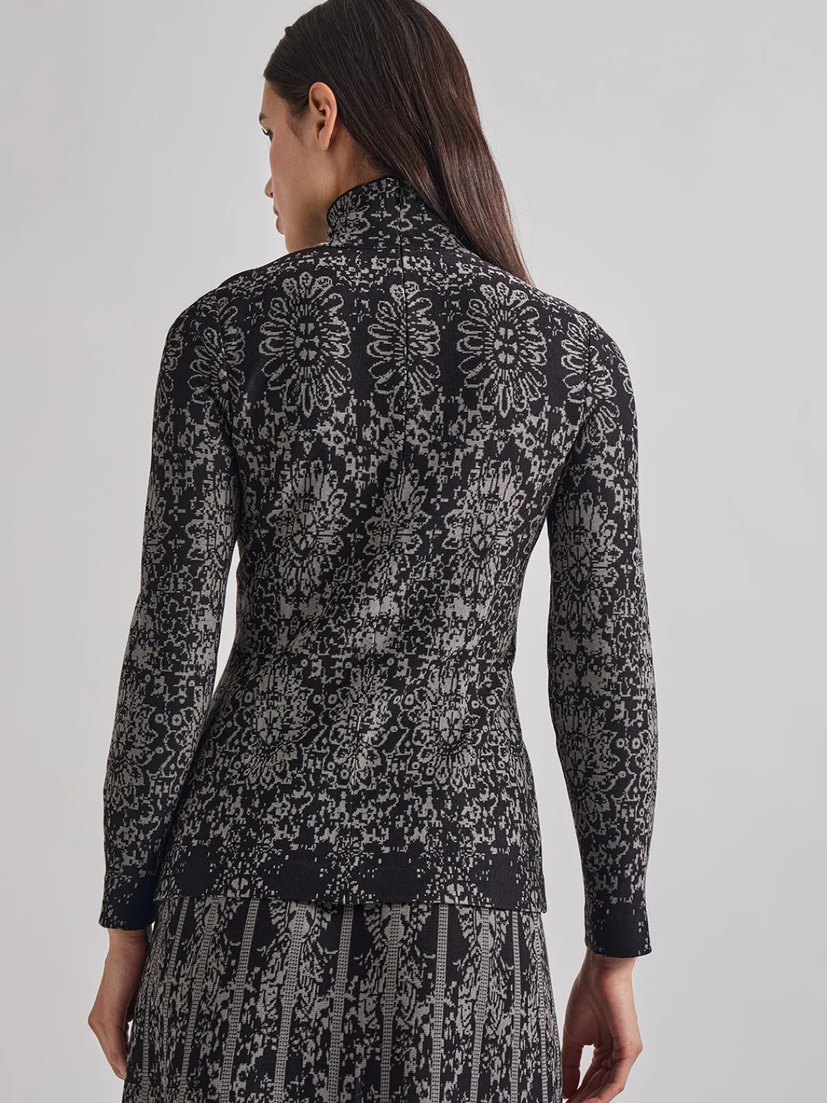 Tops & Tees|Misook Two-Tone Damask Jacquard Knit Tunic Black/Mink